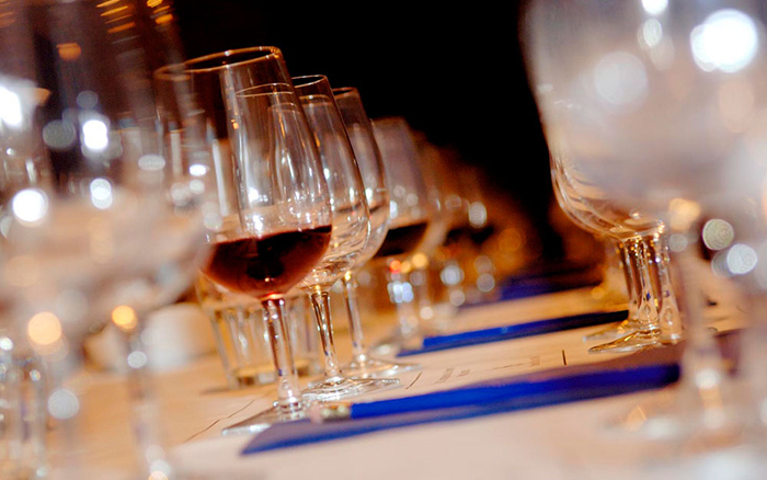 意大利葡萄酒专家告诉你喝酒要喝经典，那到底什么才是经典葡萄酒？