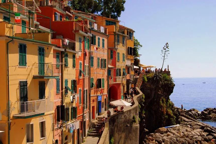 意大利五渔村陡峭的小道